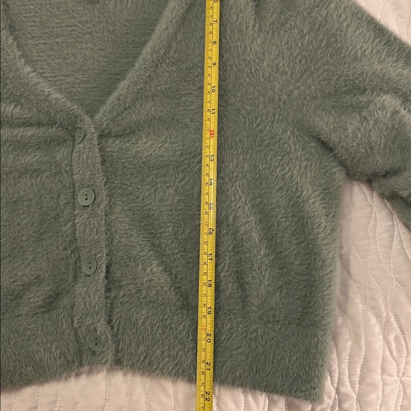 Women's Aerie Green Fuzzy Cropped Cardigan XL - Picture 9 of 9